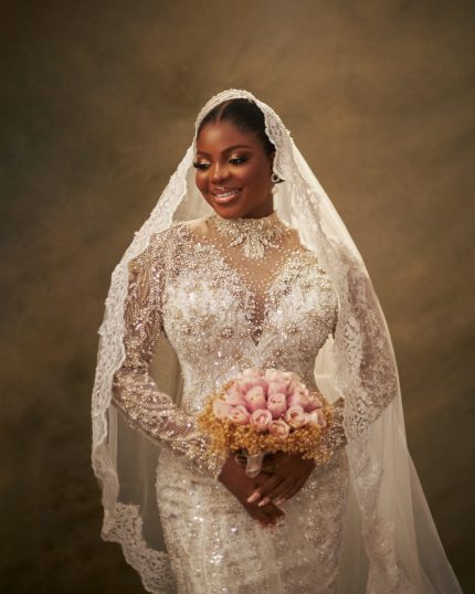 Detachable long sleeve mermaid wedding dress